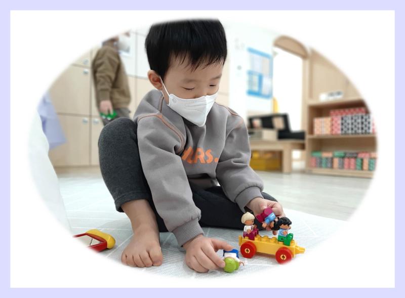 산수유반 첫 번째 놀이 흔적 11페이지