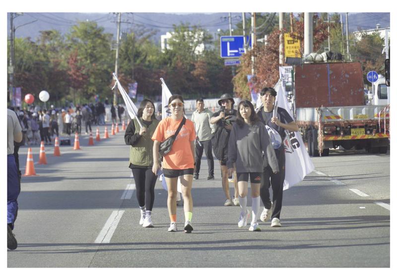 2023 춘천마라톤 Photo by 강동욱,계동한 2 17페이지