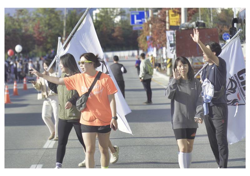 2023 춘천마라톤 Photo by 강동욱,계동한 2 18페이지