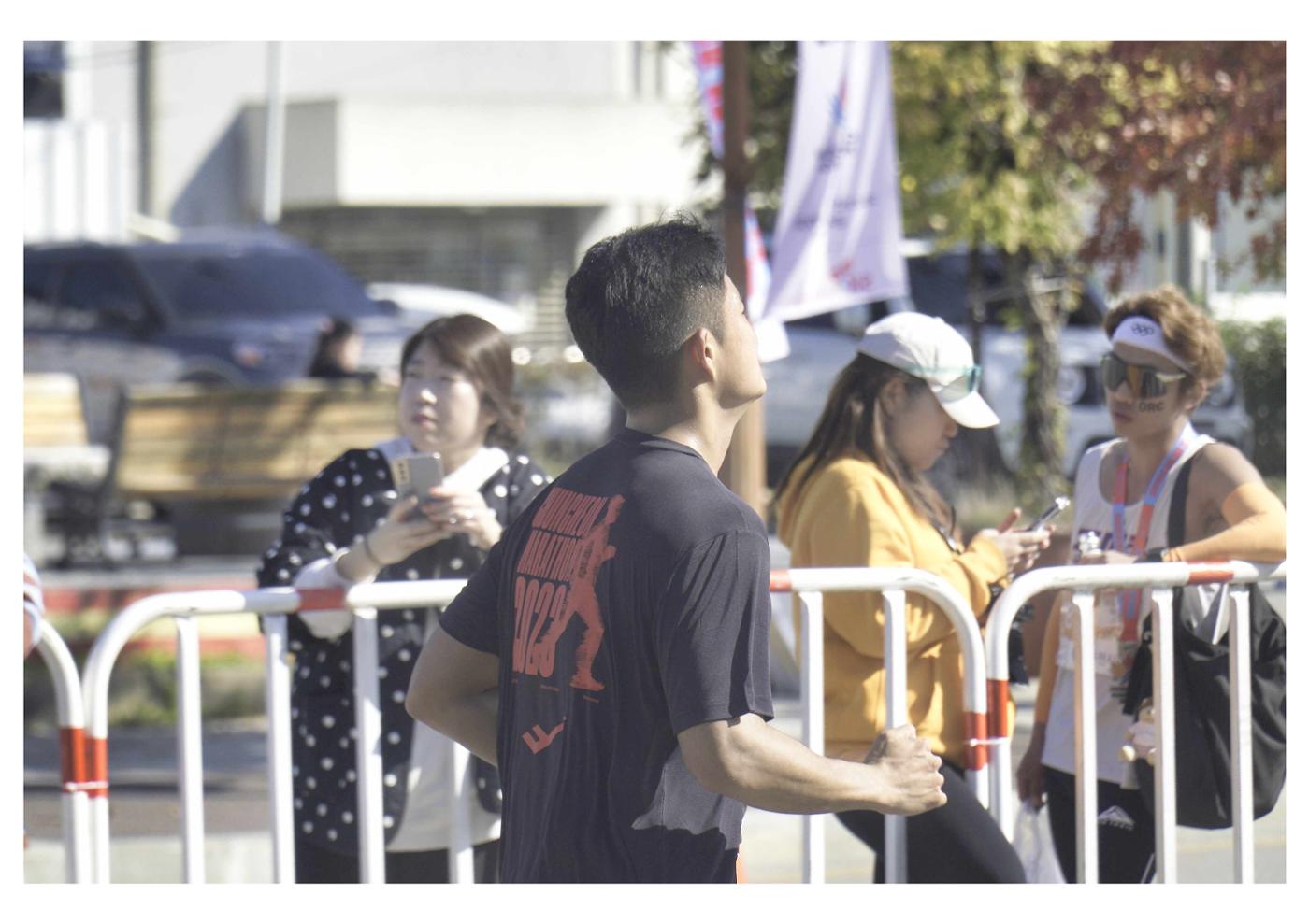 2023 춘천마라톤 Photo by 강동욱,계동한  74페이지